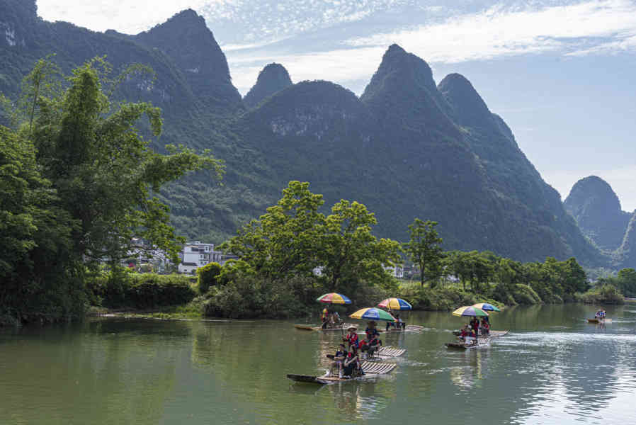 China - Yangshuo 34 - rio Yulong.jpg